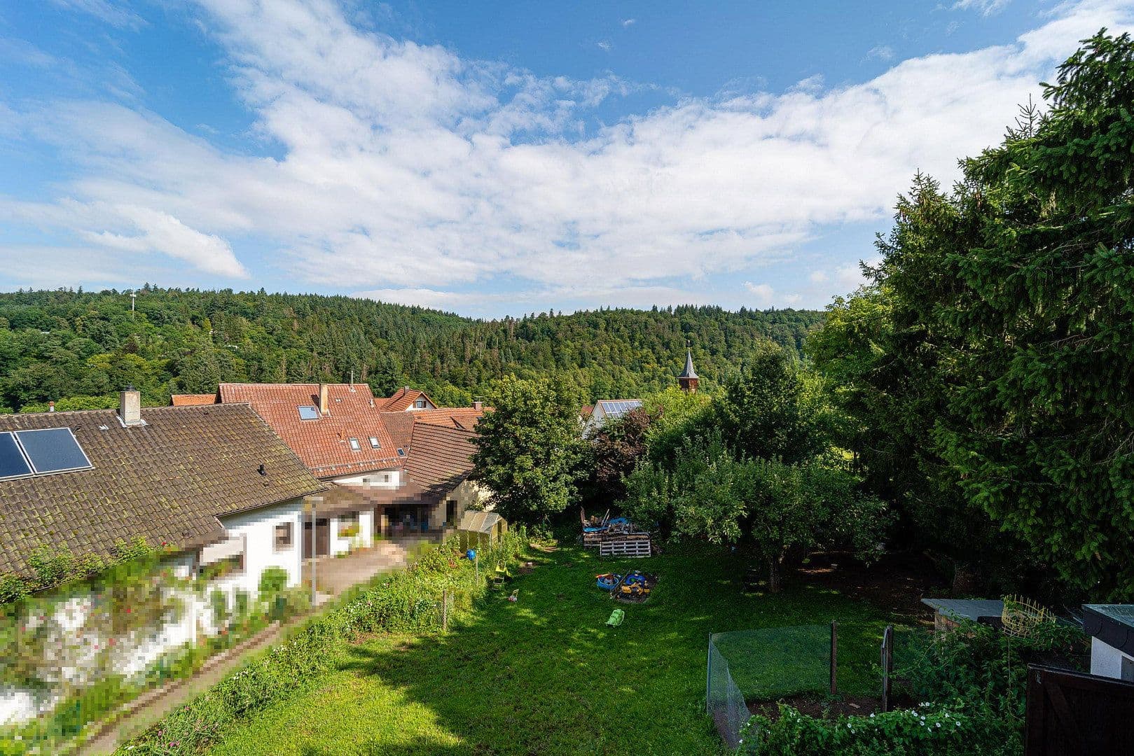 Prodej bytu 4+1 136 m², Pforzheim, Bádensko-Württembersko Prodej bytu 4+1 136 m², Pforzheim, Bádensko-Württembersko