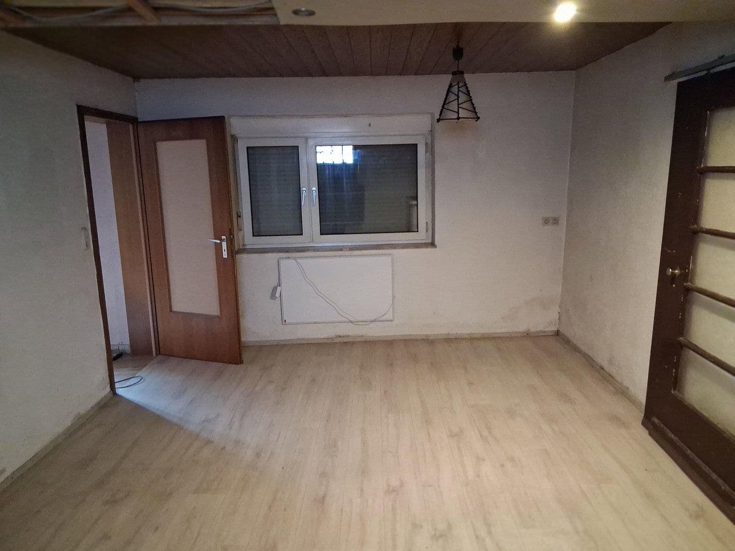 Prodej domu 105 m², pozemek 550 m², Römerberg, Porýní-Falc Prodej domu 105 m², pozemek 550 m², Römerberg, Porýní-Falc