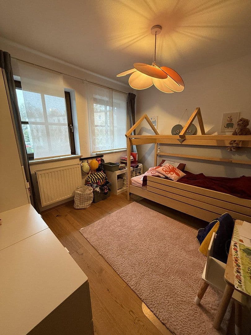 Prodej domu 165 m², pozemek 380 m², Nürnberg, Bavorsko Prodej domu 165 m², pozemek 380 m², Nürnberg, Bavorsko