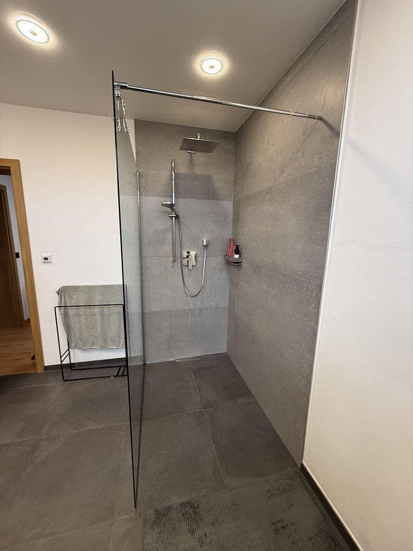 Prodej domu 165 m², pozemek 380 m², Nürnberg, Bavorsko Prodej domu 165 m², pozemek 380 m², Nürnberg, Bavorsko