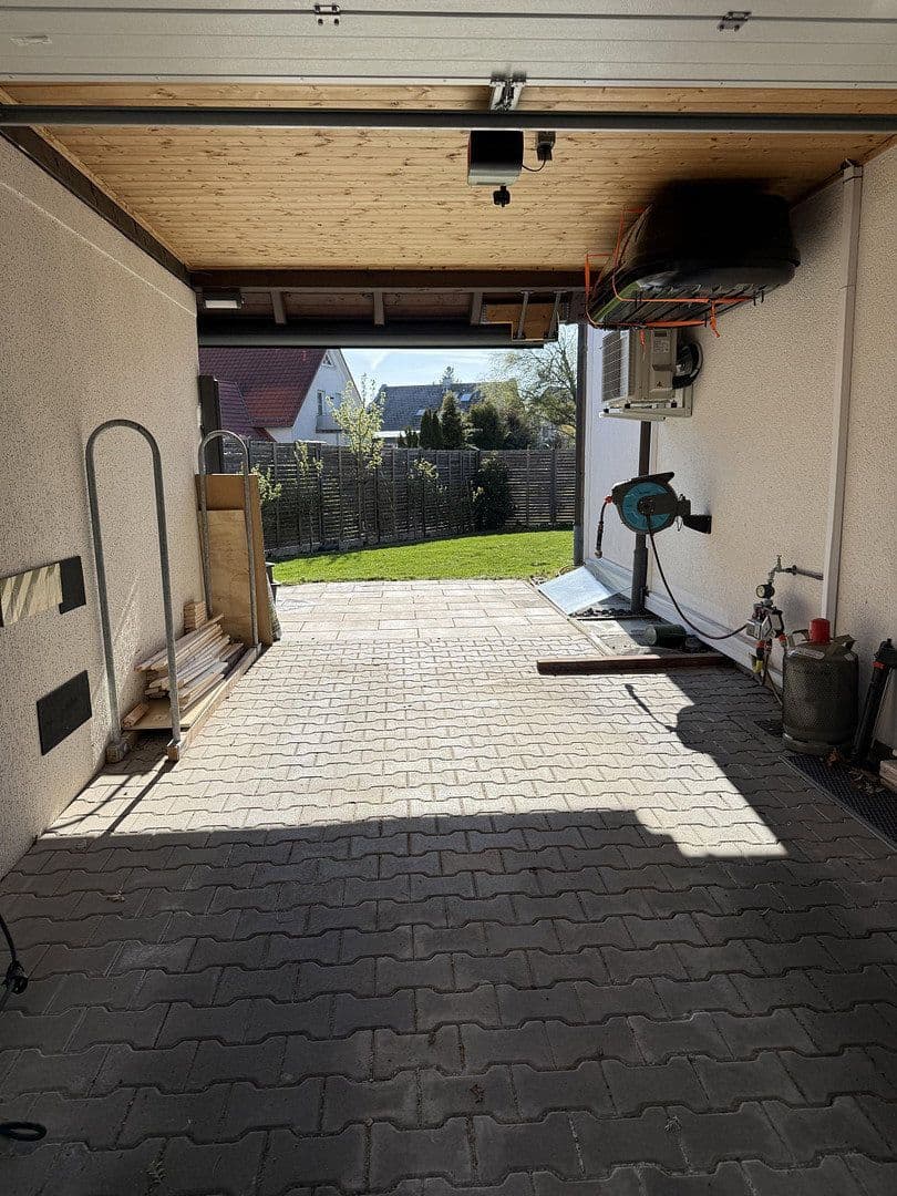 Prodej domu 165 m², pozemek 380 m², Nürnberg, Bavorsko Prodej domu 165 m², pozemek 380 m², Nürnberg, Bavorsko