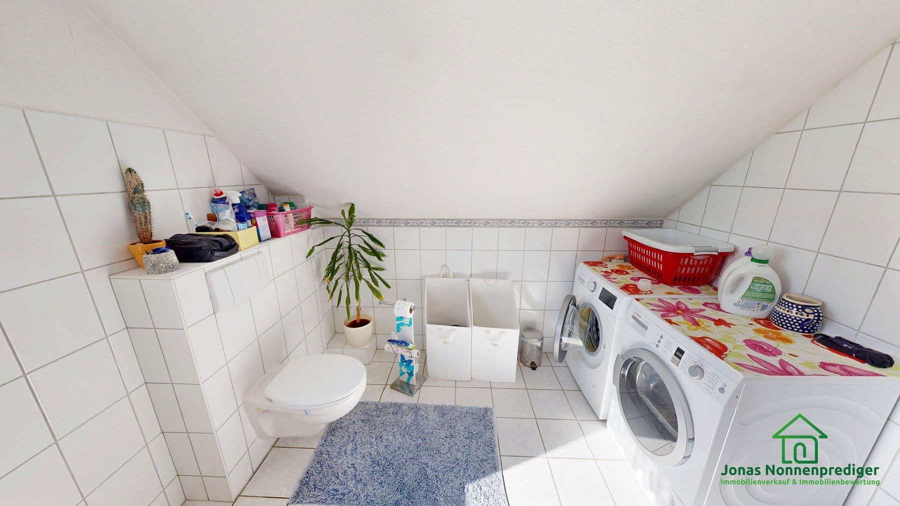 Prodej domu 185 m², pozemek 8.658 m², Bahnhofsweg 8, Alt Sührkow, Mecklenburg-Vorpommern Prodej domu 185 m², pozemek 8.658 m², Bahnhofsweg 8, Alt Sührkow, Mecklenburg-Vorpommern