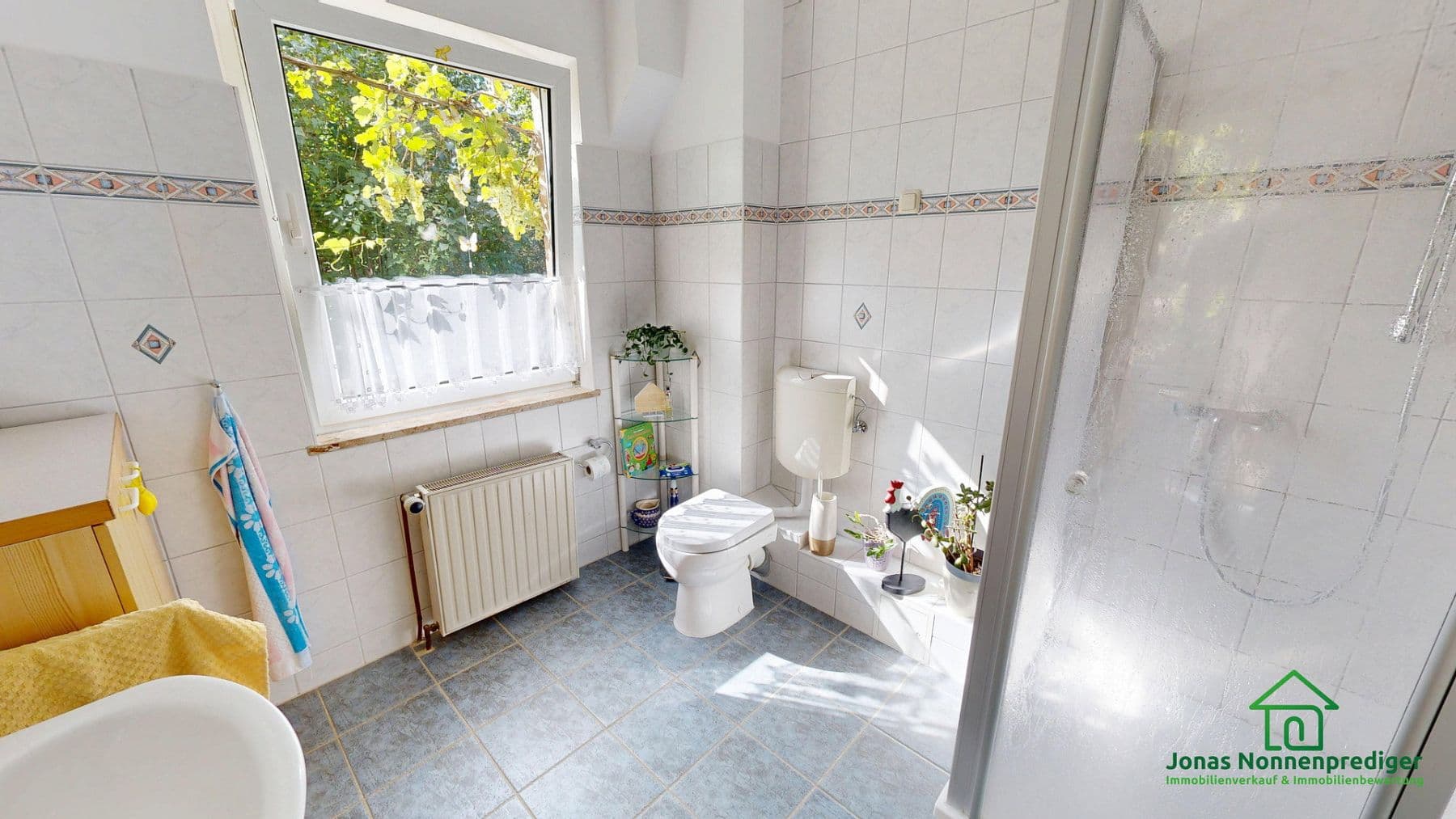 Prodej domu 185 m², pozemek 8.658 m², Bahnhofsweg 8, Alt Sührkow, Mecklenburg-Vorpommern Prodej domu 185 m², pozemek 8.658 m², Bahnhofsweg 8, Alt Sührkow, Mecklenburg-Vorpommern