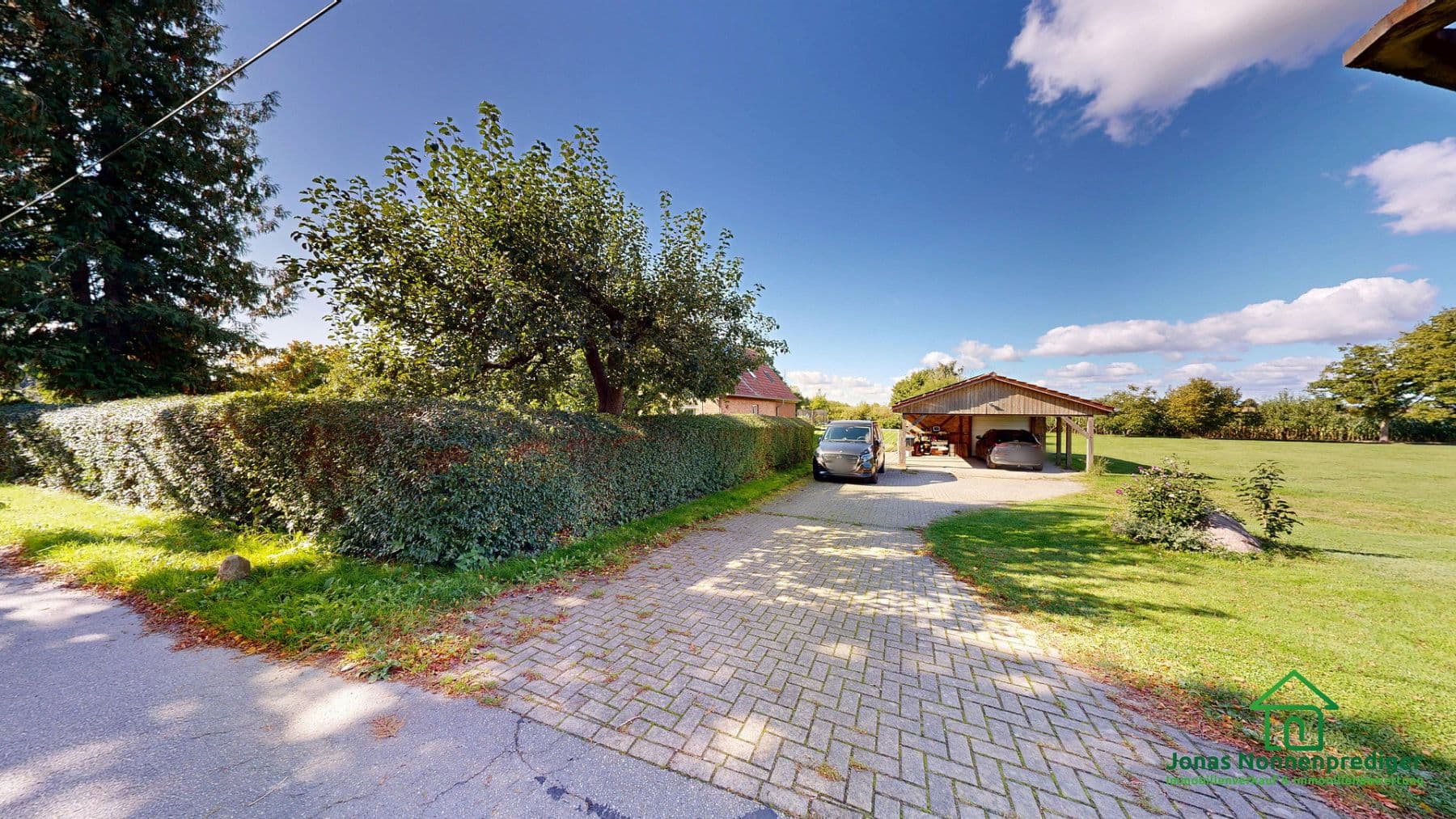 Prodej domu 185 m², pozemek 8.658 m², Bahnhofsweg 8, Alt Sührkow, Mecklenburg-Vorpommern Prodej domu 185 m², pozemek 8.658 m², Bahnhofsweg 8, Alt Sührkow, Mecklenburg-Vorpommern