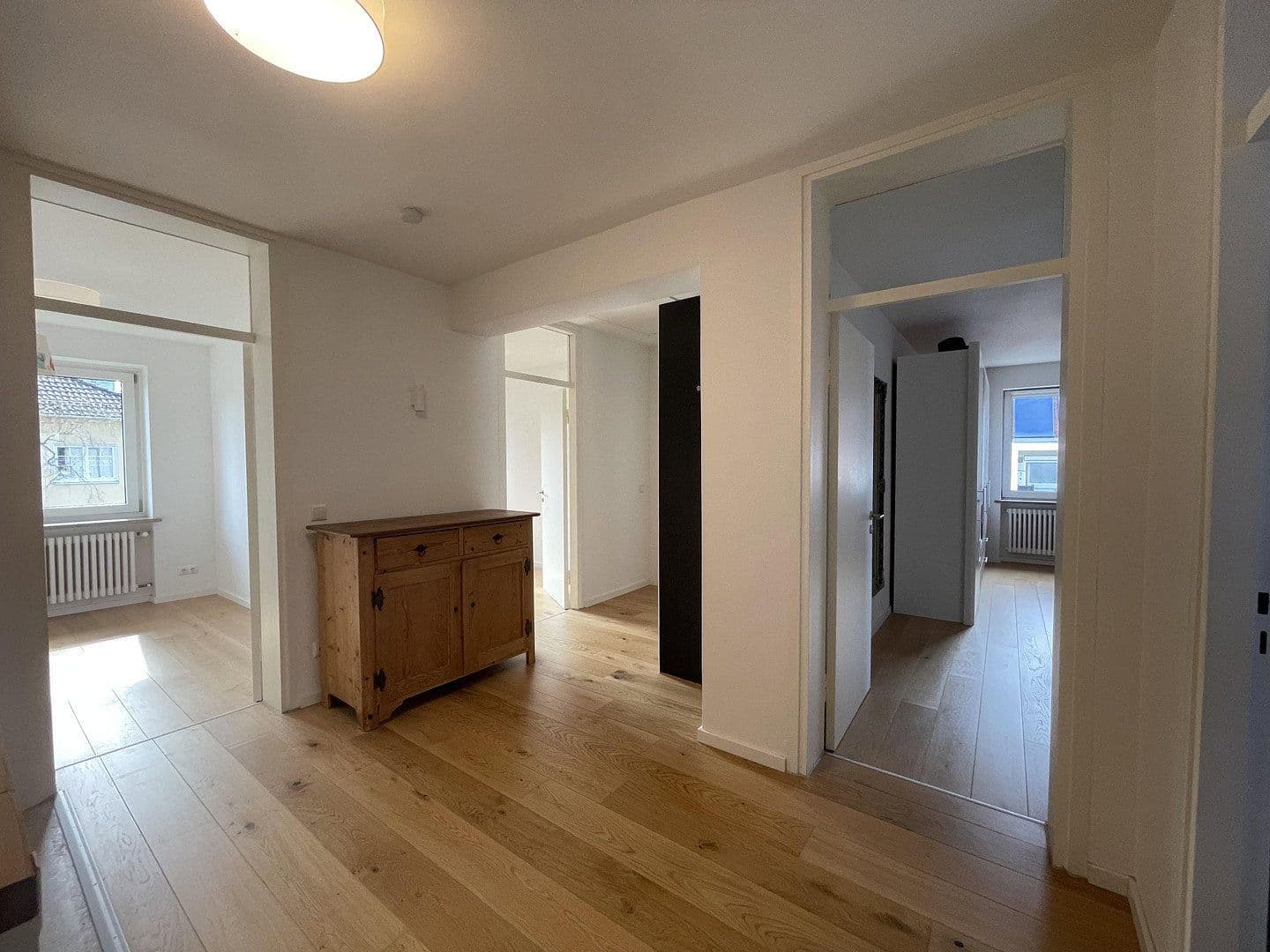 Pronájem domu 200 m², pozemek 479 m², Gröbenzell, Bavorsko Pronájem domu 200 m², pozemek 479 m², Gröbenzell, Bavorsko