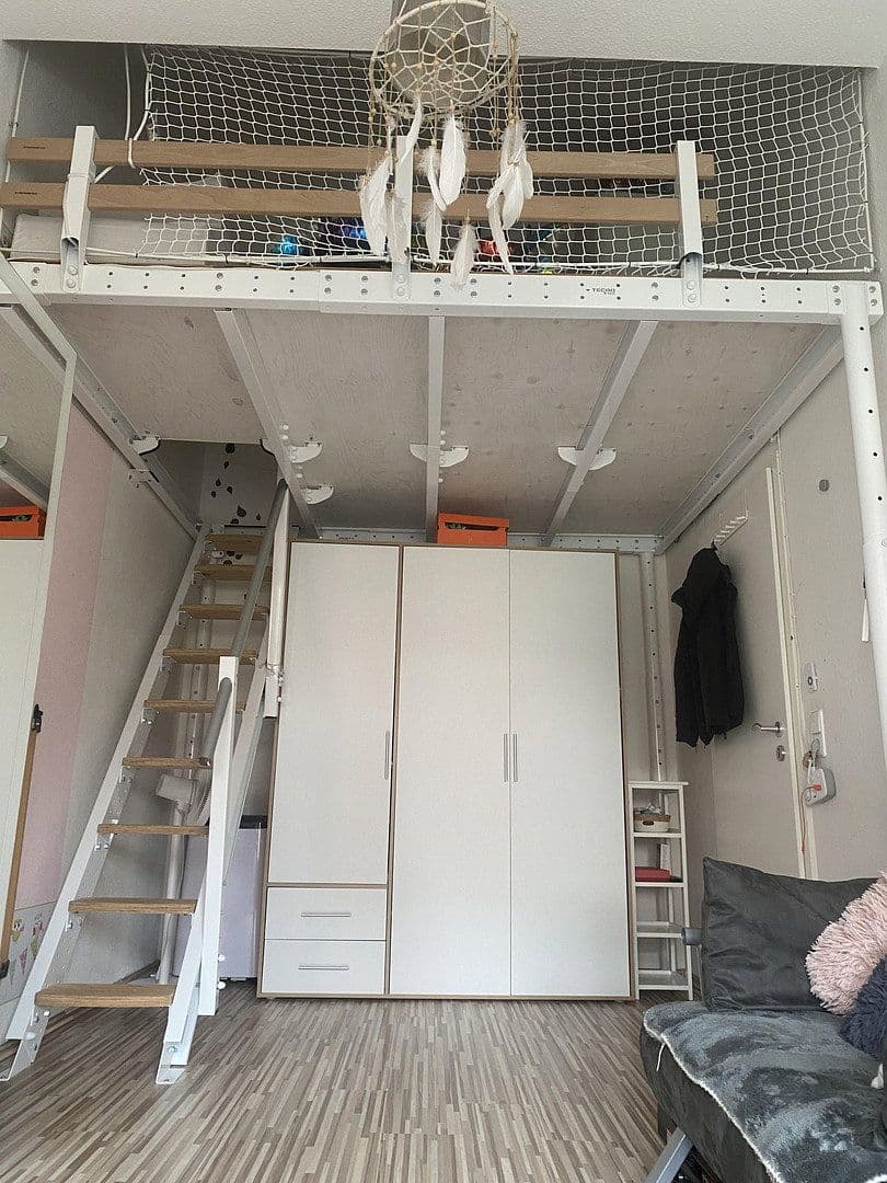 Prodej domu 99 m², pozemek 151 m², Ronnenberg, Dolní Sasko Prodej domu 99 m², pozemek 151 m², Ronnenberg, Dolní Sasko