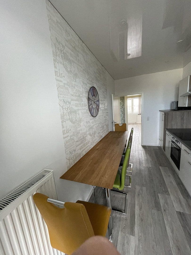 Prodej bytu 3+1 68 m², Aachenerstr. 157, Düsseldorf, Severní Porýní-Vestfálsko Prodej bytu 3+1 68 m², Aachenerstr. 157, Düsseldorf, Severní Porýní-Vestfálsko