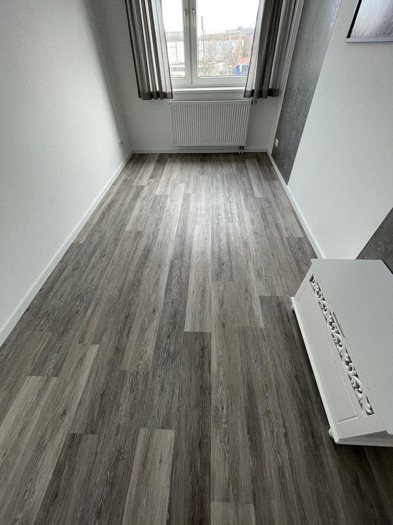 Prodej bytu 3+1 68 m², Aachenerstr. 157, Düsseldorf, Severní Porýní-Vestfálsko Prodej bytu 3+1 68 m², Aachenerstr. 157, Düsseldorf, Severní Porýní-Vestfálsko