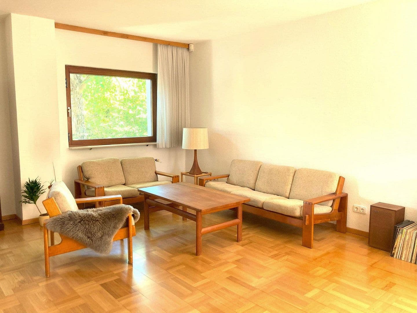 Prodej domu 194 m², pozemek 937 m², Berlin, Berlín Prodej domu 194 m², pozemek 937 m², Berlin, Berlín