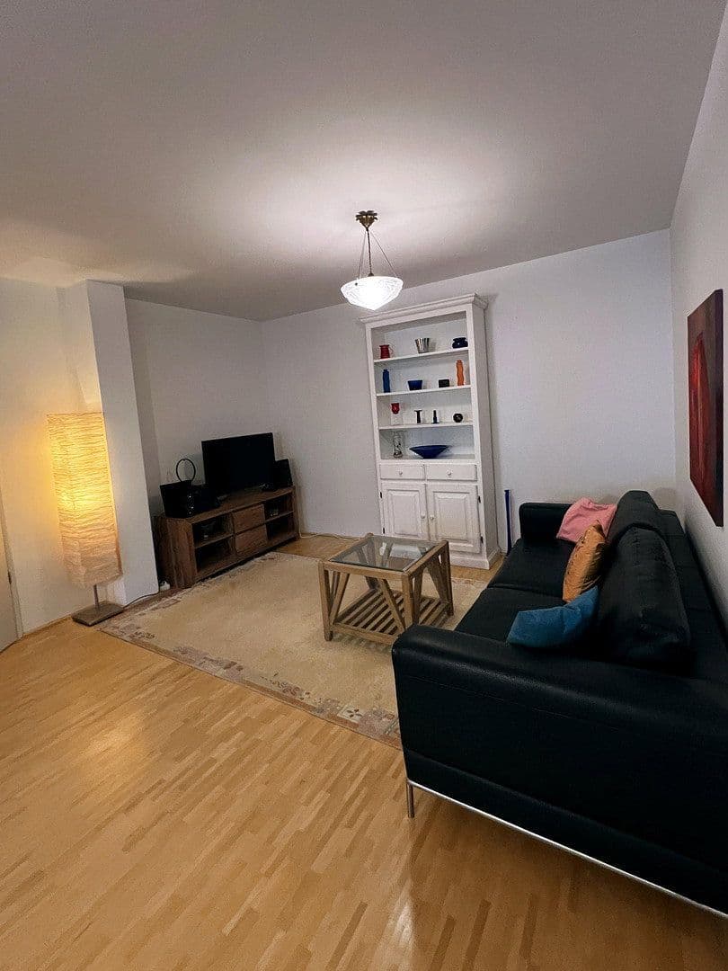 Prodej bytu 2+1 52 m², Fraunhoferstraße 30A, München, Bavorsko Prodej bytu 2+1 52 m², Fraunhoferstraße 30A, München, Bavorsko