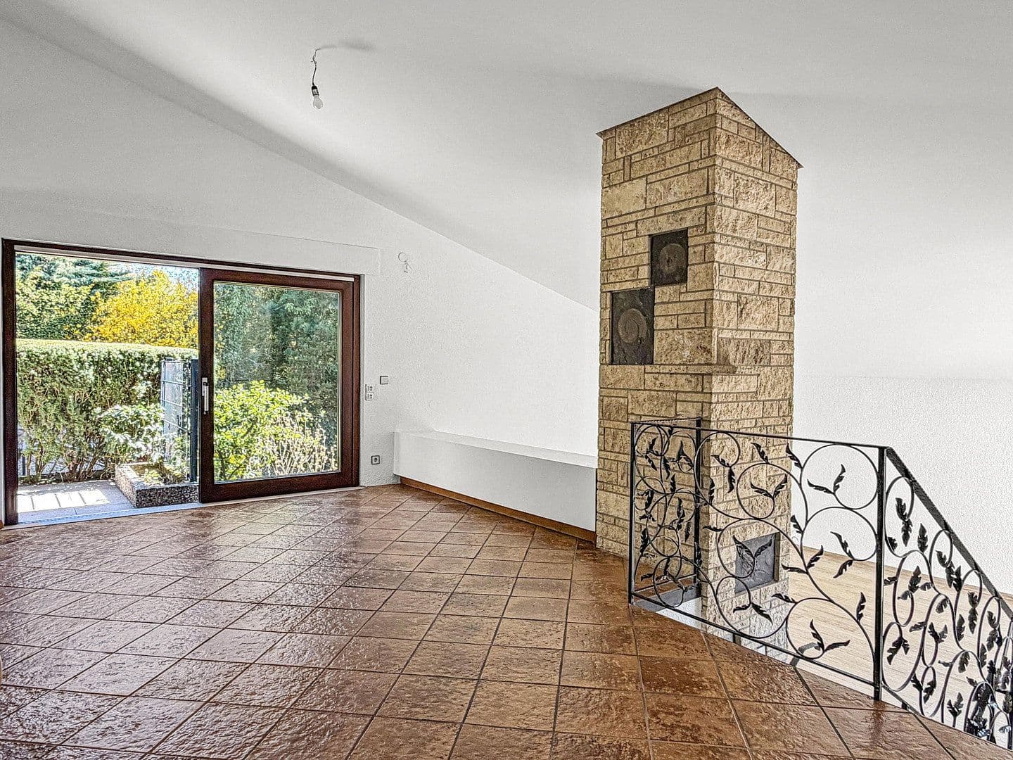 Pronájem domu 119 m², pozemek 316 m², Fichtestraße 40/1, Heilbronn, Bádensko-Württembersko Pronájem domu 119 m², pozemek 316 m², Fichtestraße 40/1, Heilbronn, Bádensko-Württembersko