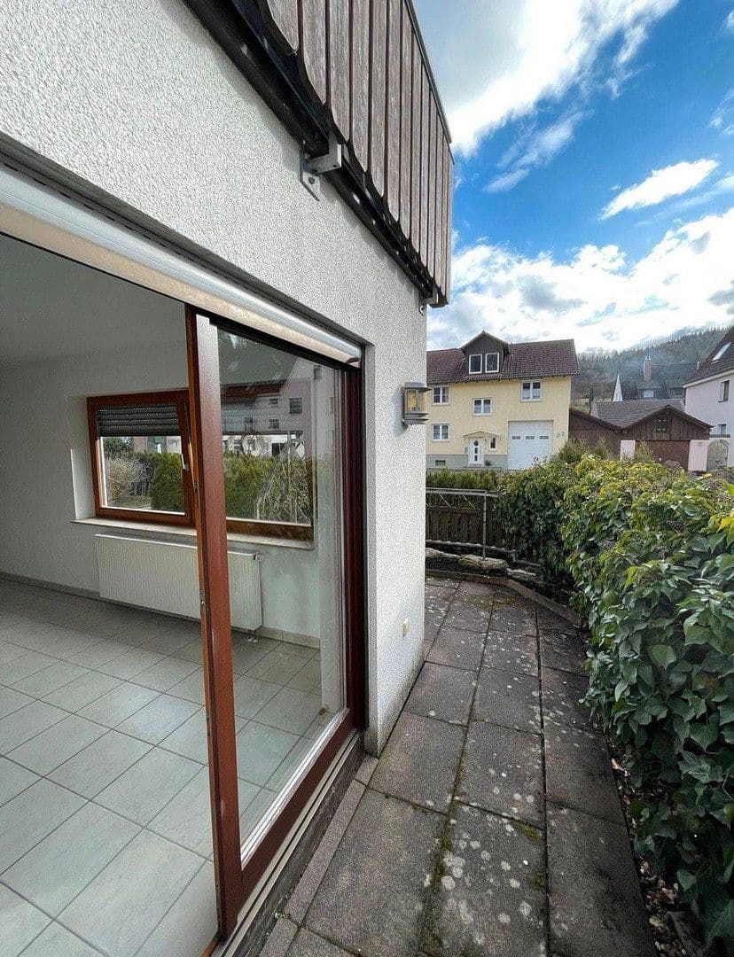 Prodej bytu 3+1 96 m², Neckartalstraße 32, Sulz am Neckar, Bádensko-Württembersko Prodej bytu 3+1 96 m², Neckartalstraße 32, Sulz am Neckar, Bádensko-Württembersko