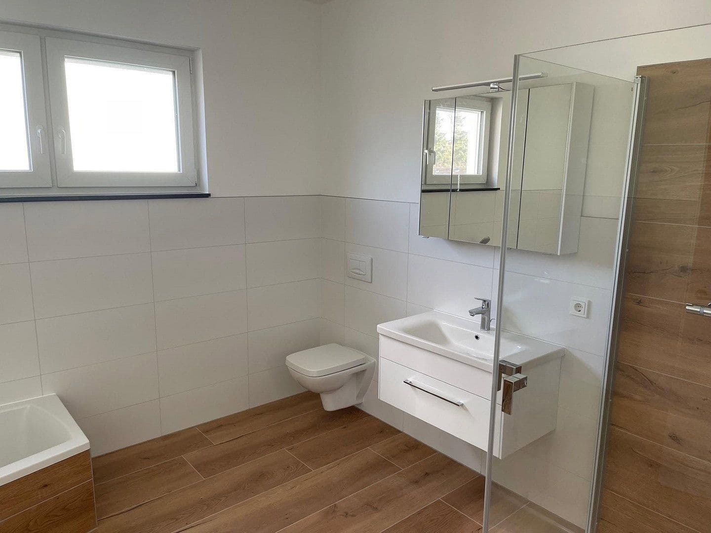 Pronájem domu 135 m², pozemek 350 m², Stendal, Sasko-Anhaltsko Pronájem domu 135 m², pozemek 350 m², Stendal, Sasko-Anhaltsko