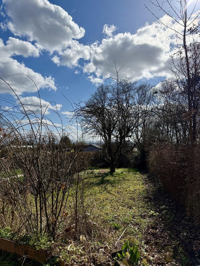 Prodej domu 98 m², pozemek 275 m², Gerhart-Hauptmann-Str. 59, Ostfildern, Bádensko-Württembersko Prodej domu 98 m², pozemek 275 m², Gerhart-Hauptmann-Str. 59, Ostfildern, Bádensko-Württembersko