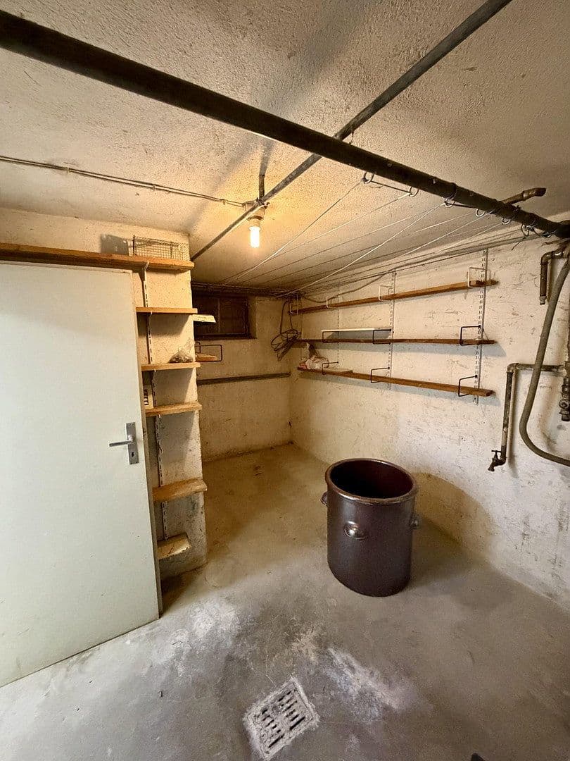 Prodej domu 98 m², pozemek 275 m², Gerhart-Hauptmann-Str. 59, Ostfildern, Bádensko-Württembersko Prodej domu 98 m², pozemek 275 m², Gerhart-Hauptmann-Str. 59, Ostfildern, Bádensko-Württembersko