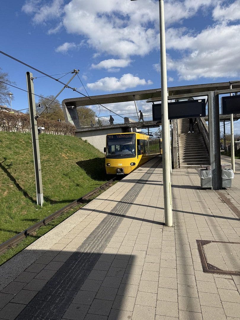 Prodej domu 98 m², pozemek 275 m², Gerhart-Hauptmann-Str. 59, Ostfildern, Bádensko-Württembersko Prodej domu 98 m², pozemek 275 m², Gerhart-Hauptmann-Str. 59, Ostfildern, Bádensko-Württembersko