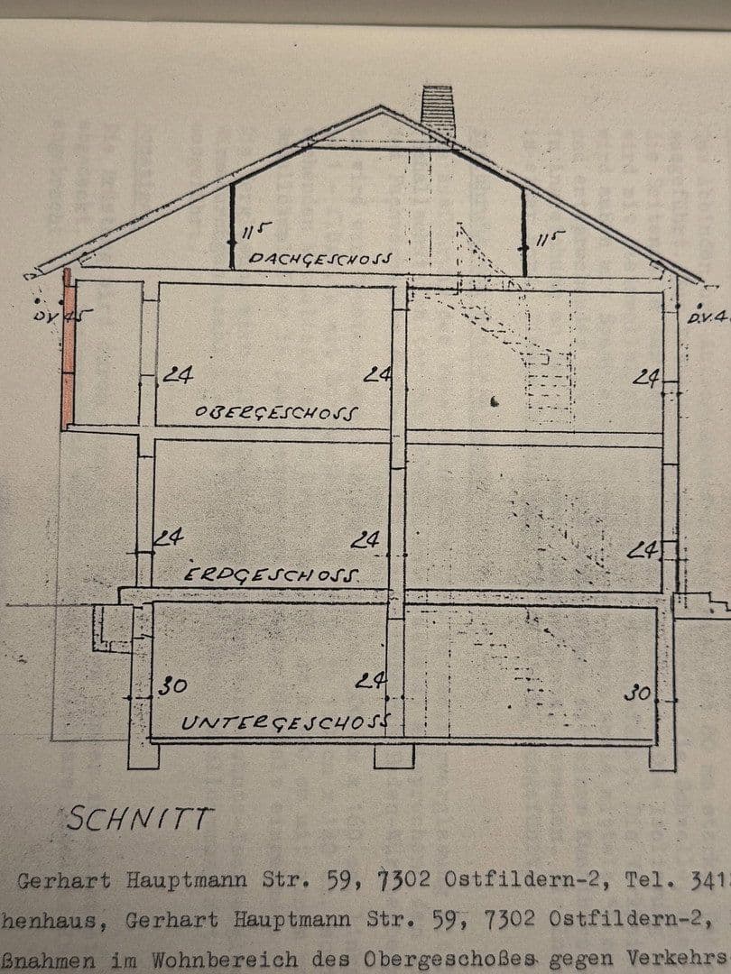 Prodej domu 98 m², pozemek 275 m², Gerhart-Hauptmann-Str. 59, Ostfildern, Bádensko-Württembersko Prodej domu 98 m², pozemek 275 m², Gerhart-Hauptmann-Str. 59, Ostfildern, Bádensko-Württembersko