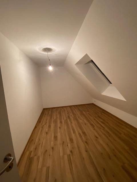 Pronájem bytu 4+1 109 m², Feuchtwangen, Bavorsko Pronájem bytu 4+1 109 m², Feuchtwangen, Bavorsko