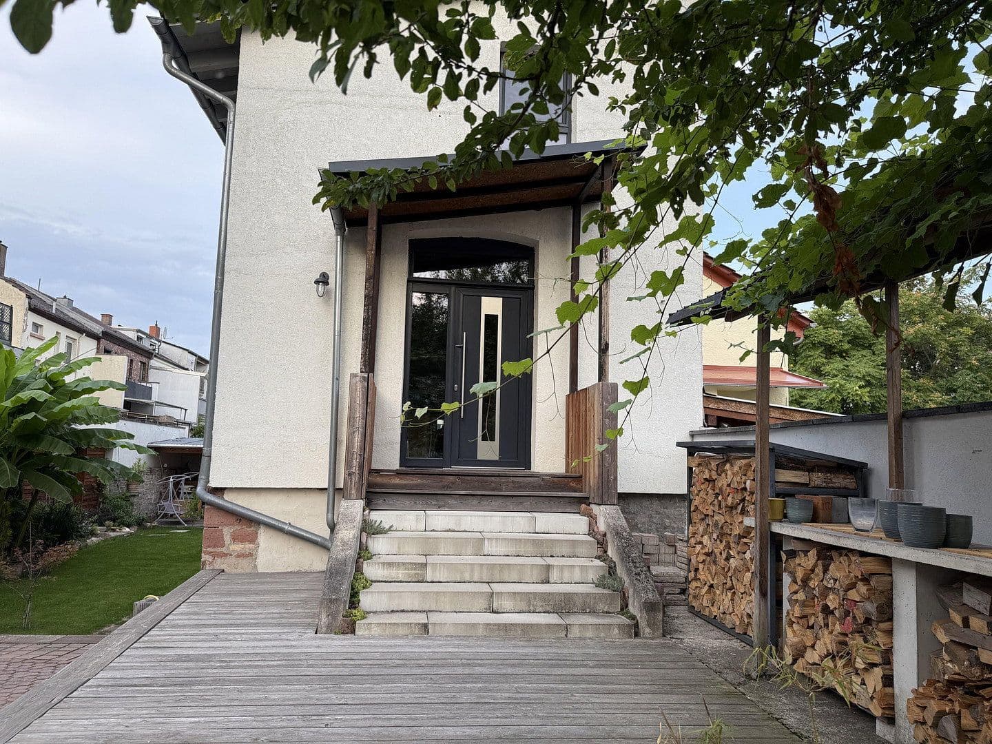 Prodej domu 189 m², pozemek 519 m², Wegelnburgstraße 54, Ludwigshafen, Porýní-Falc Prodej domu 189 m², pozemek 519 m², Wegelnburgstraße 54, Ludwigshafen, Porýní-Falc