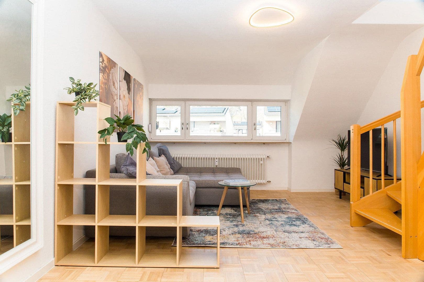Pronájem bytu 2+kk 65 m², Stuttgart, Bádensko-Württembersko Pronájem bytu 2+kk 65 m², Stuttgart, Bádensko-Württembersko