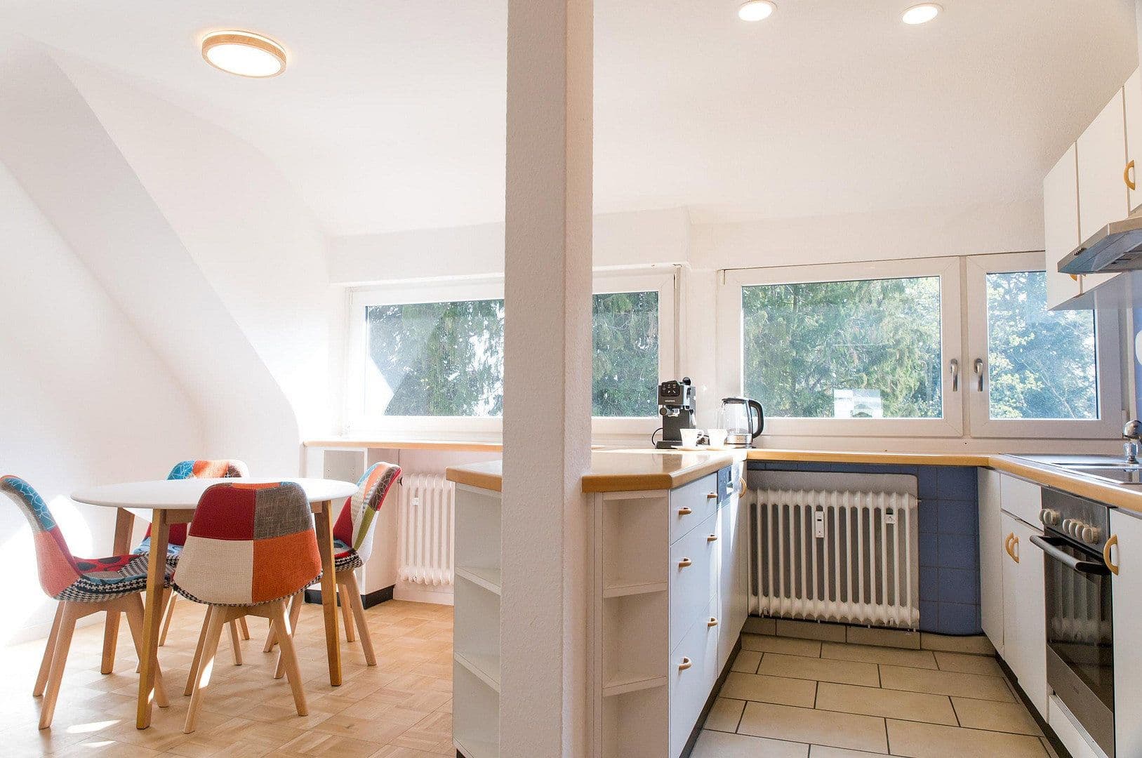 Pronájem bytu 2+kk 65 m², Stuttgart, Bádensko-Württembersko Pronájem bytu 2+kk 65 m², Stuttgart, Bádensko-Württembersko