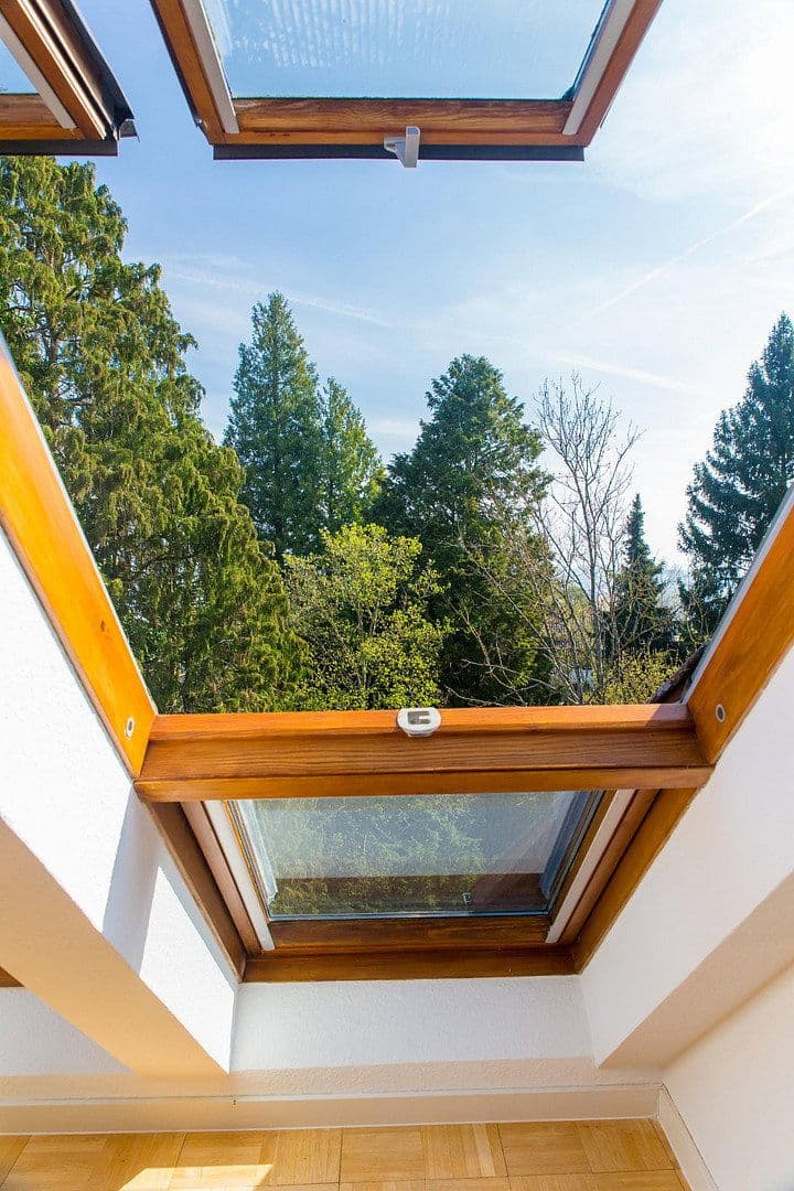 Pronájem bytu 2+kk 65 m², Stuttgart, Bádensko-Württembersko Pronájem bytu 2+kk 65 m², Stuttgart, Bádensko-Württembersko