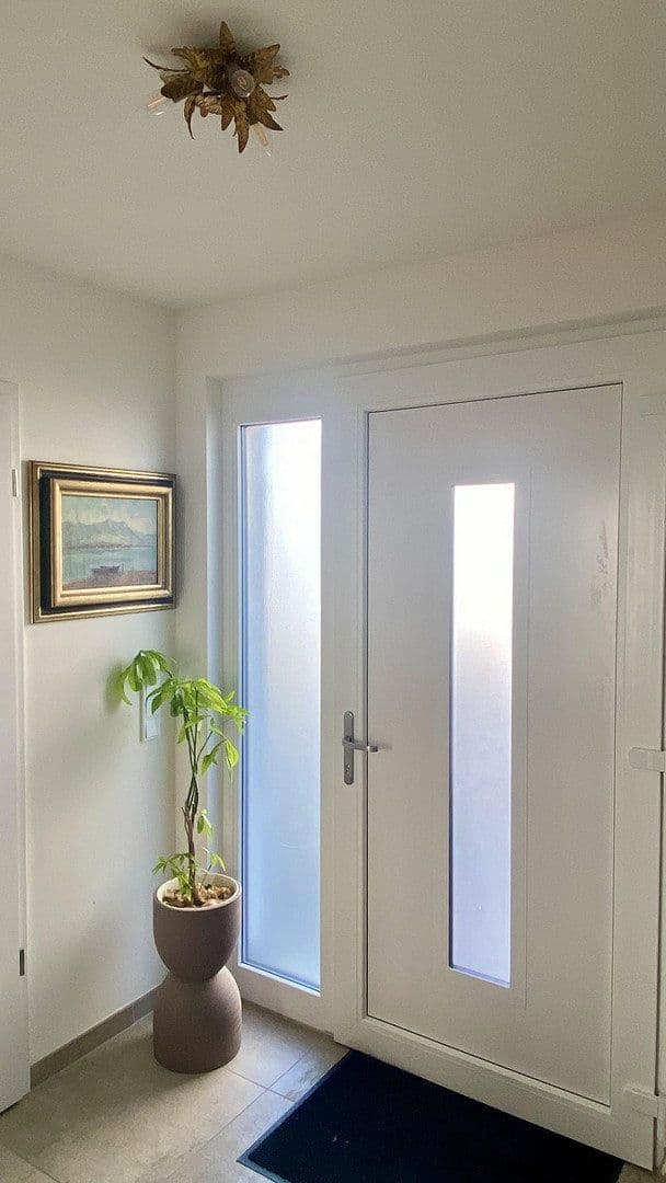 Prodej domu 192 m², pozemek 353 m², Wiesbaden, Hessen Prodej domu 192 m², pozemek 353 m², Wiesbaden, Hessen