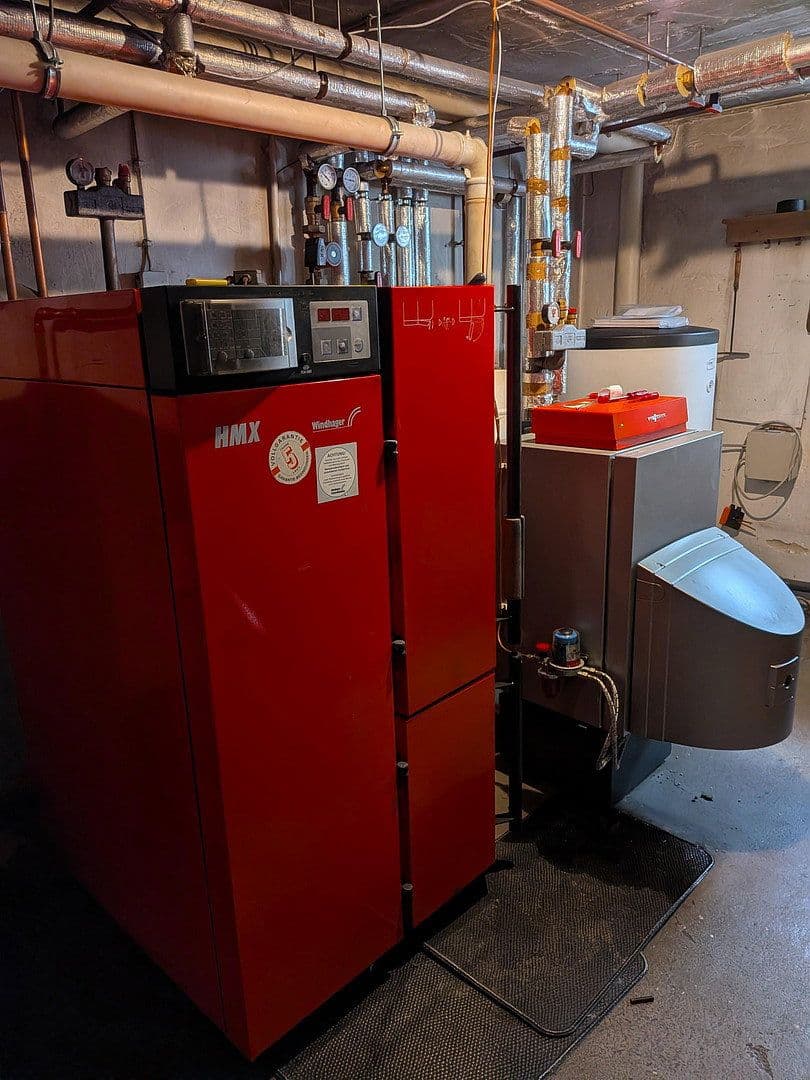 Prodej domu 175 m², pozemek 925 m², Schellenbachstr. 7, Eslarn, Bavorsko Prodej domu 175 m², pozemek 925 m², Schellenbachstr. 7, Eslarn, Bavorsko