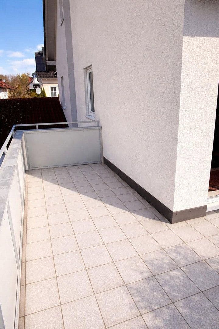 Pronájem bytu 3+1 112 m², München, Bavorsko Pronájem bytu 3+1 112 m², München, Bavorsko