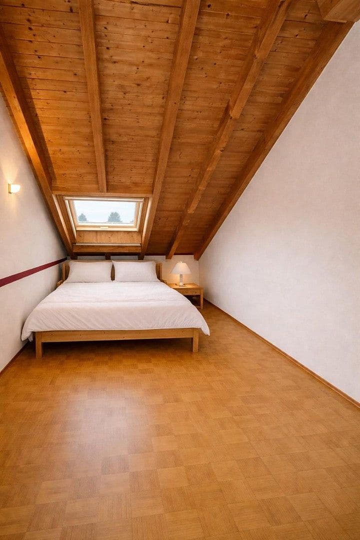 Pronájem bytu 3+1 112 m², München, Bavorsko Pronájem bytu 3+1 112 m², München, Bavorsko