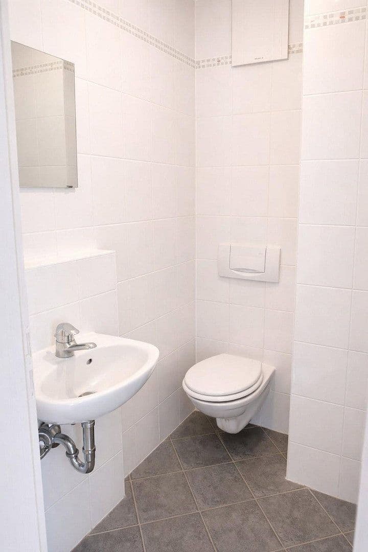 Pronájem bytu 3+1 112 m², München, Bavorsko Pronájem bytu 3+1 112 m², München, Bavorsko