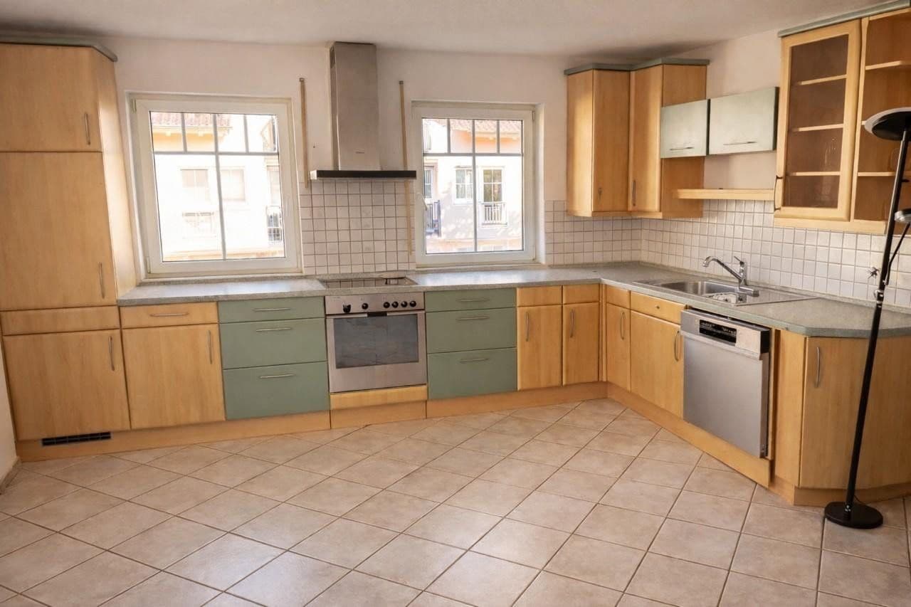 Pronájem bytu 3+1 112 m², München, Bavorsko Pronájem bytu 3+1 112 m², München, Bavorsko