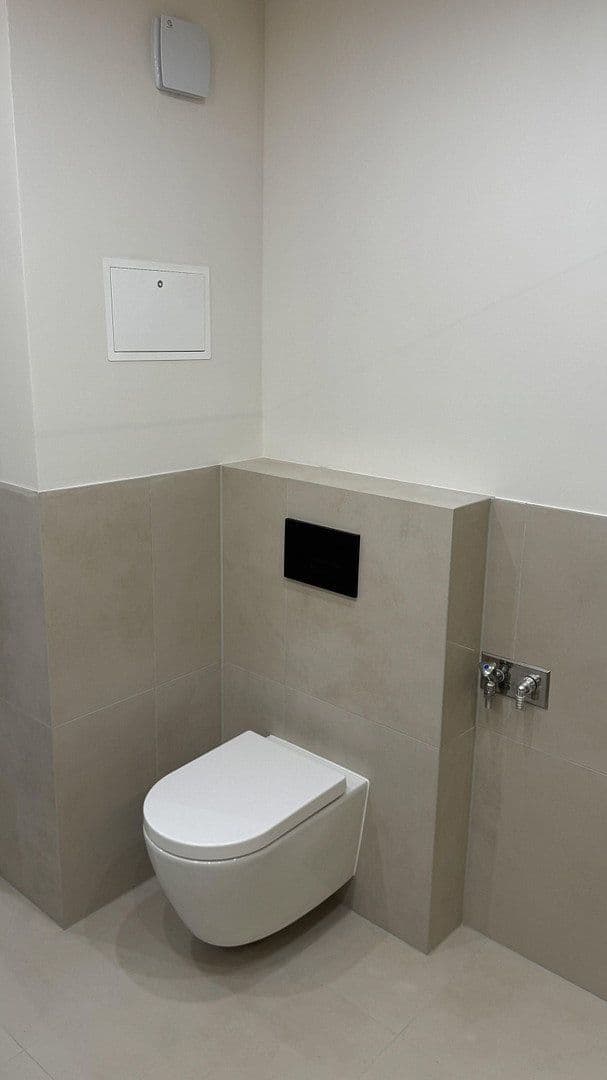 Prodej bytu 2+1 61 m², Ranis, Durynsko Prodej bytu 2+1 61 m², Ranis, Durynsko