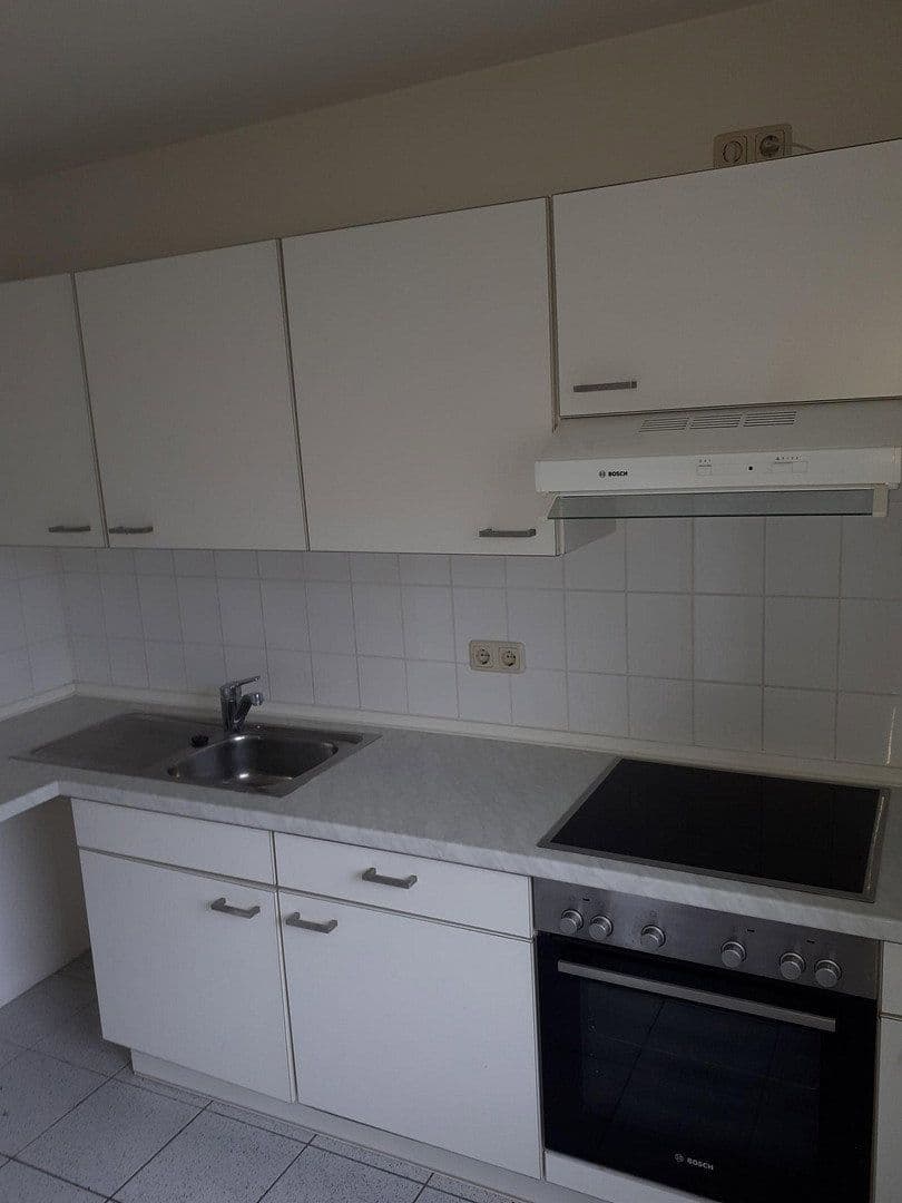 Pronájem bytu 2+1 55 m², Georgstr.5-7, Lübeck, Šlesvicko-Holštýnsko Pronájem bytu 2+1 55 m², Georgstr.5-7, Lübeck, Šlesvicko-Holštýnsko