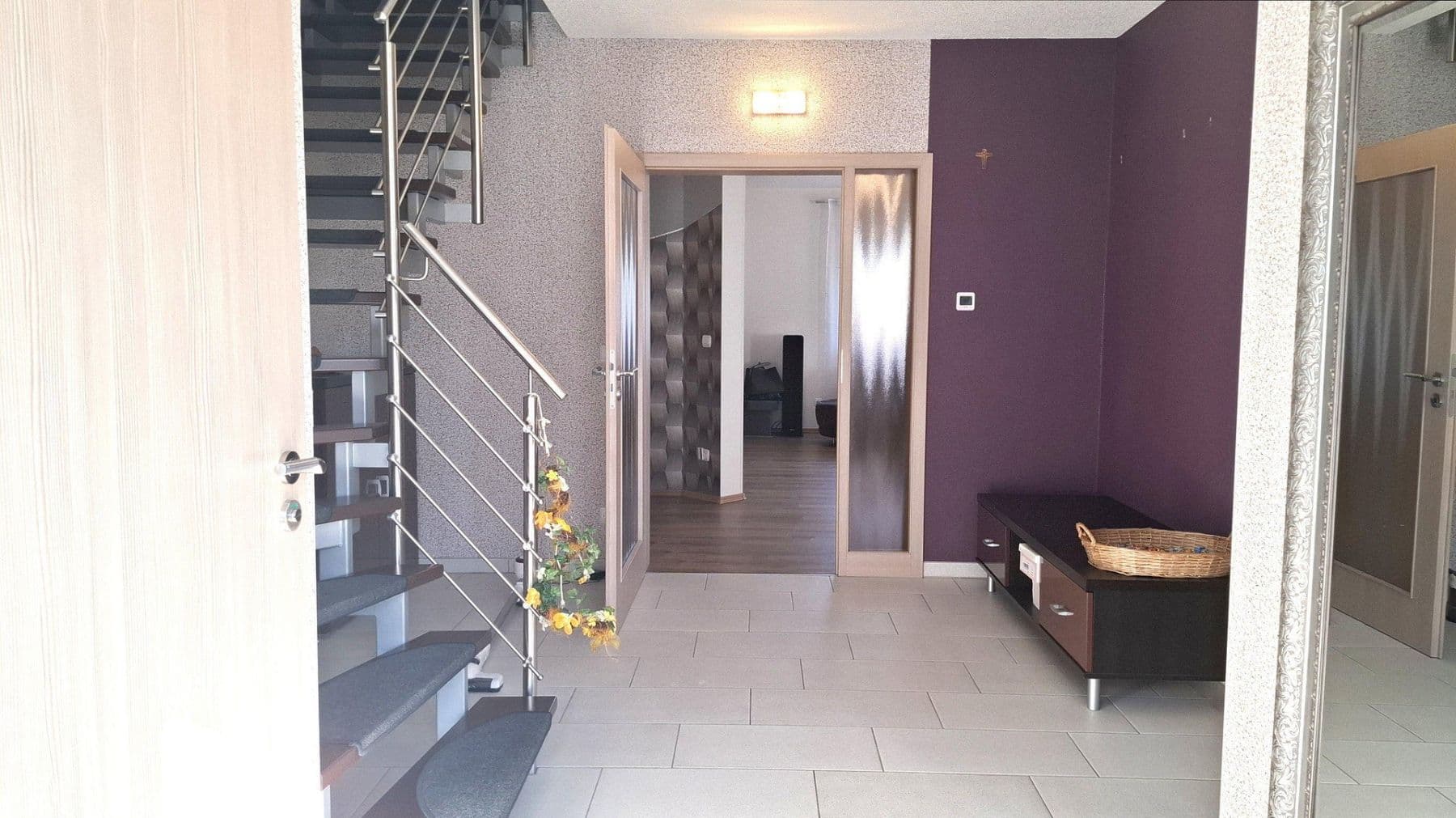 Prodej domu 175 m², pozemek 711 m², Barsinghausen, Dolní Sasko Prodej domu 175 m², pozemek 711 m², Barsinghausen, Dolní Sasko