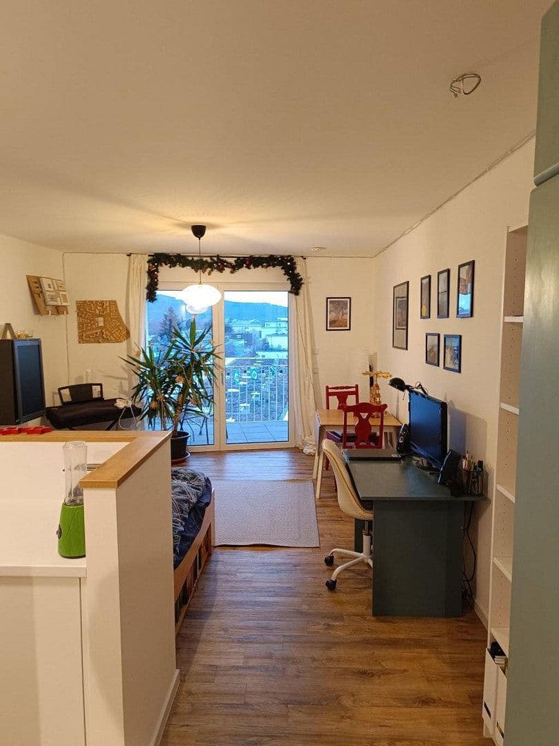 Pronájem bytu 1+1 36 m², Breisacher Straße 141, Freiburg im Breisgau, Bádensko-Württembersko Pronájem bytu 1+1 36 m², Breisacher Straße 141, Freiburg im Breisgau, Bádensko-Württembersko