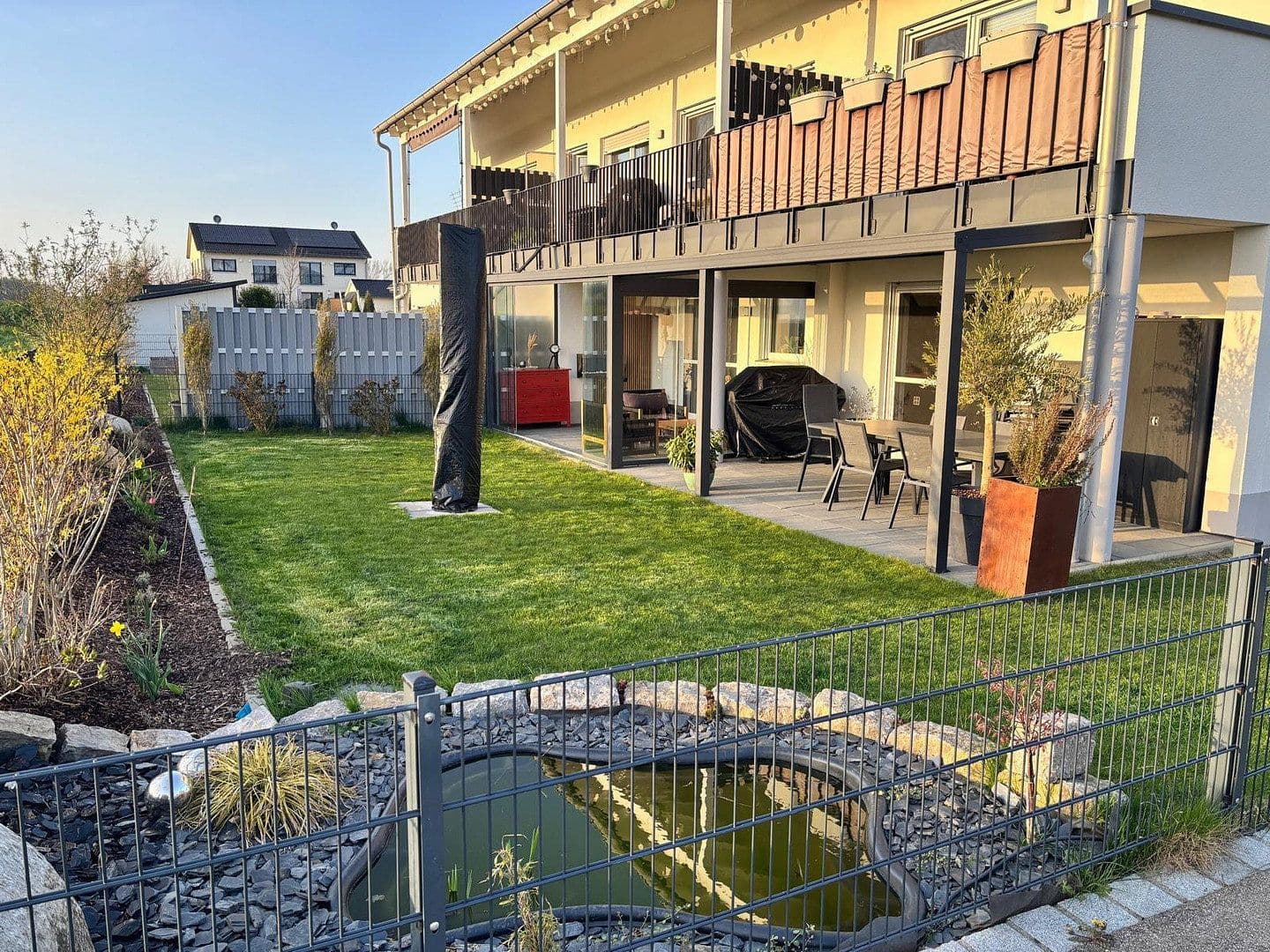 Pronájem bytu 3+1 108 m², Alemannenring 38, Ehingen, Bavorsko Pronájem bytu 3+1 108 m², Alemannenring 38, Ehingen, Bavorsko