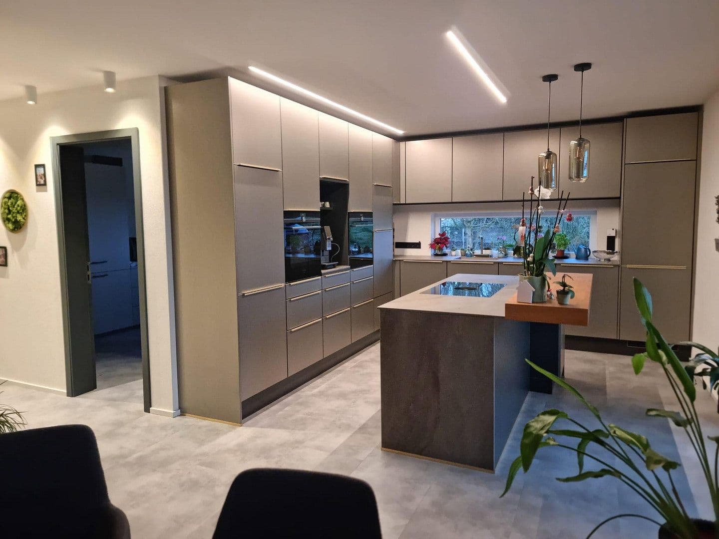 Pronájem bytu 3+1 108 m², Alemannenring 38, Ehingen, Bavorsko Pronájem bytu 3+1 108 m², Alemannenring 38, Ehingen, Bavorsko