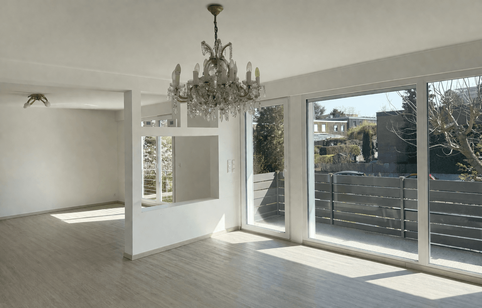 Prodej domu 261 m², pozemek 750 m², Regensburg, Bavorsko Prodej domu 261 m², pozemek 750 m², Regensburg, Bavorsko