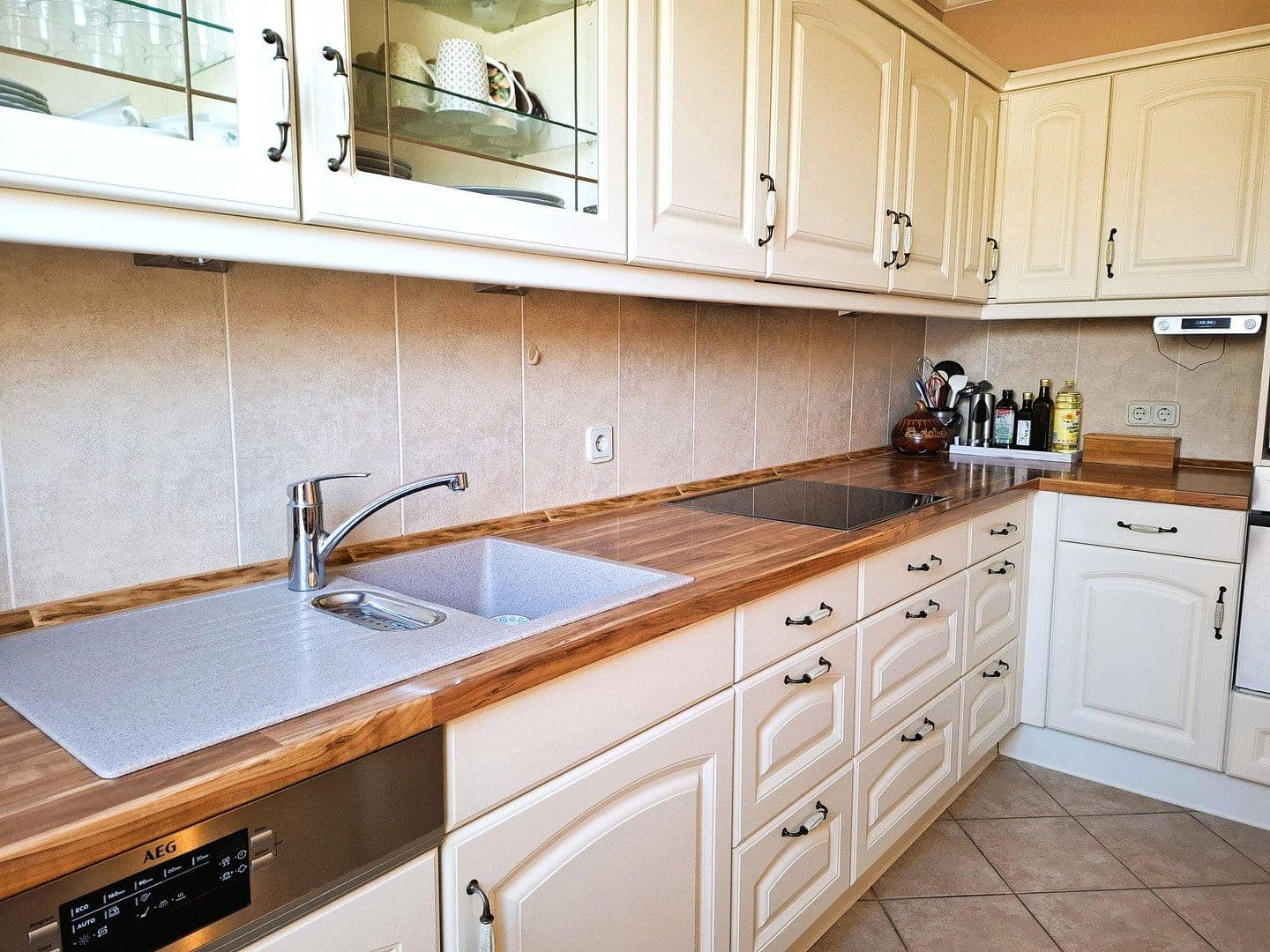 Prodej domu 95 m², pozemek 270 m², Seevetal, Dolní Sasko Prodej domu 95 m², pozemek 270 m², Seevetal, Dolní Sasko