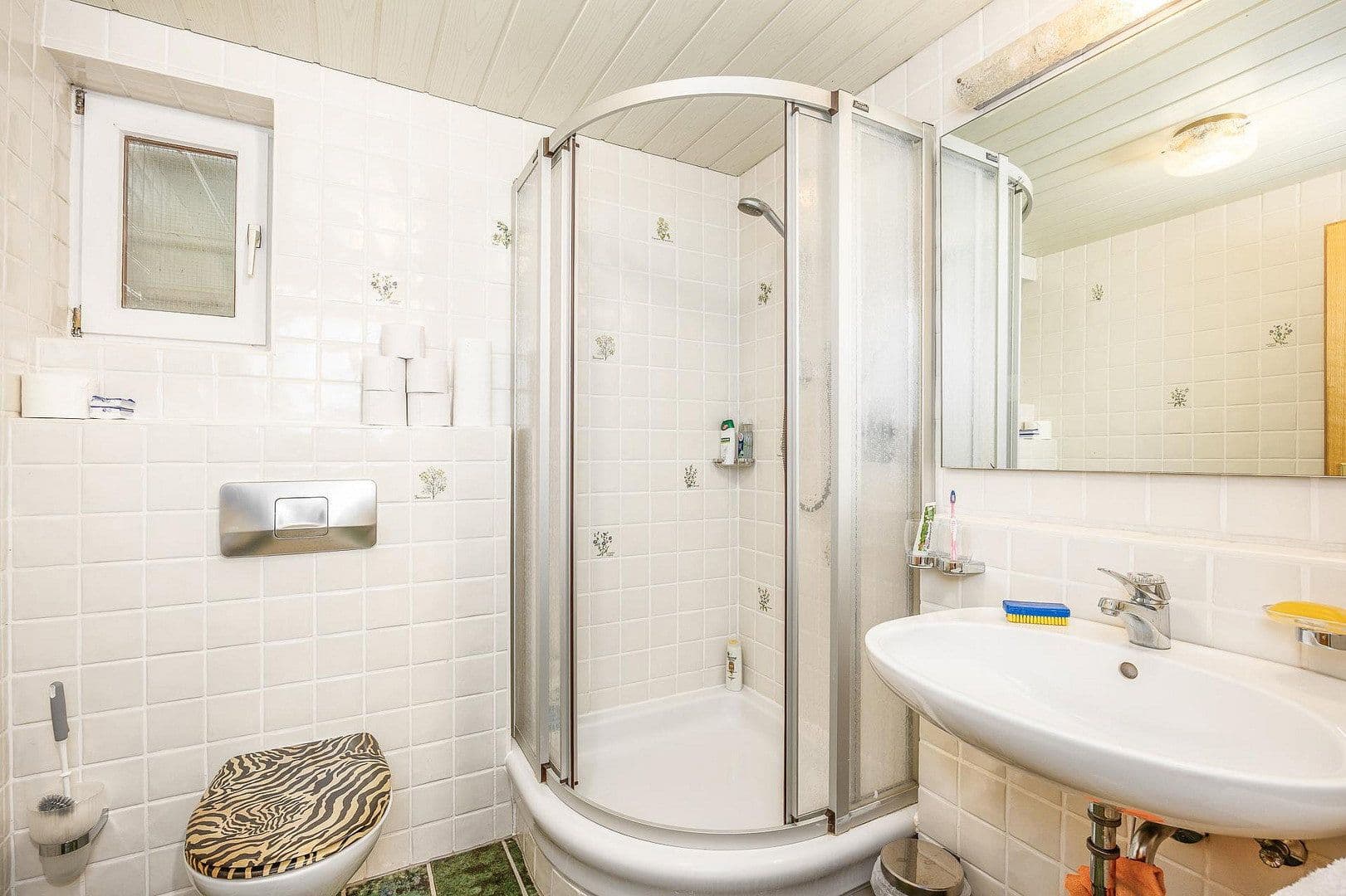 Prodej domu 280 m², pozemek 4.460 m², Regen, Bavorsko Prodej domu 280 m², pozemek 4.460 m², Regen, Bavorsko