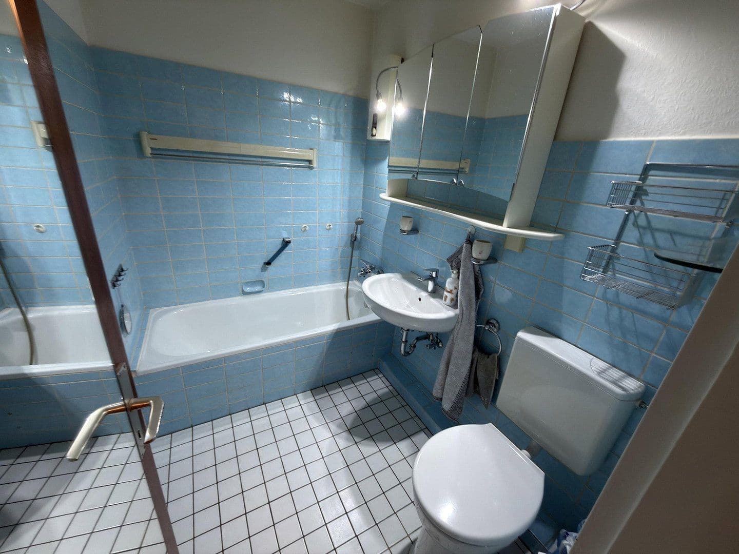 Prodej bytu 3+1 66 m², Von-Sauer-Str. 36, Hamburg, Hamburg Prodej bytu 3+1 66 m², Von-Sauer-Str. 36, Hamburg, Hamburg