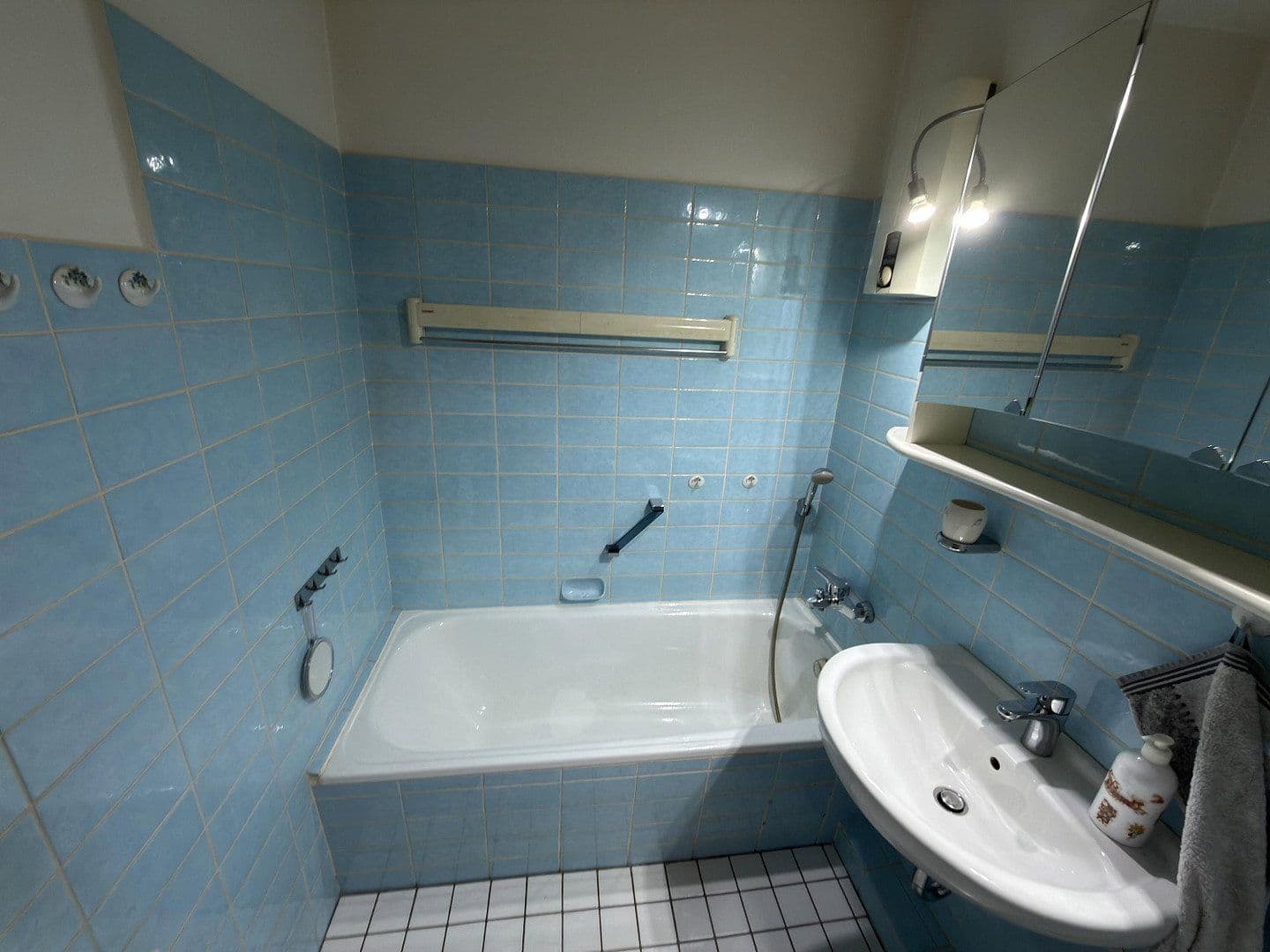 Prodej bytu 3+1 66 m², Von-Sauer-Str. 36, Hamburg, Hamburg Prodej bytu 3+1 66 m², Von-Sauer-Str. 36, Hamburg, Hamburg