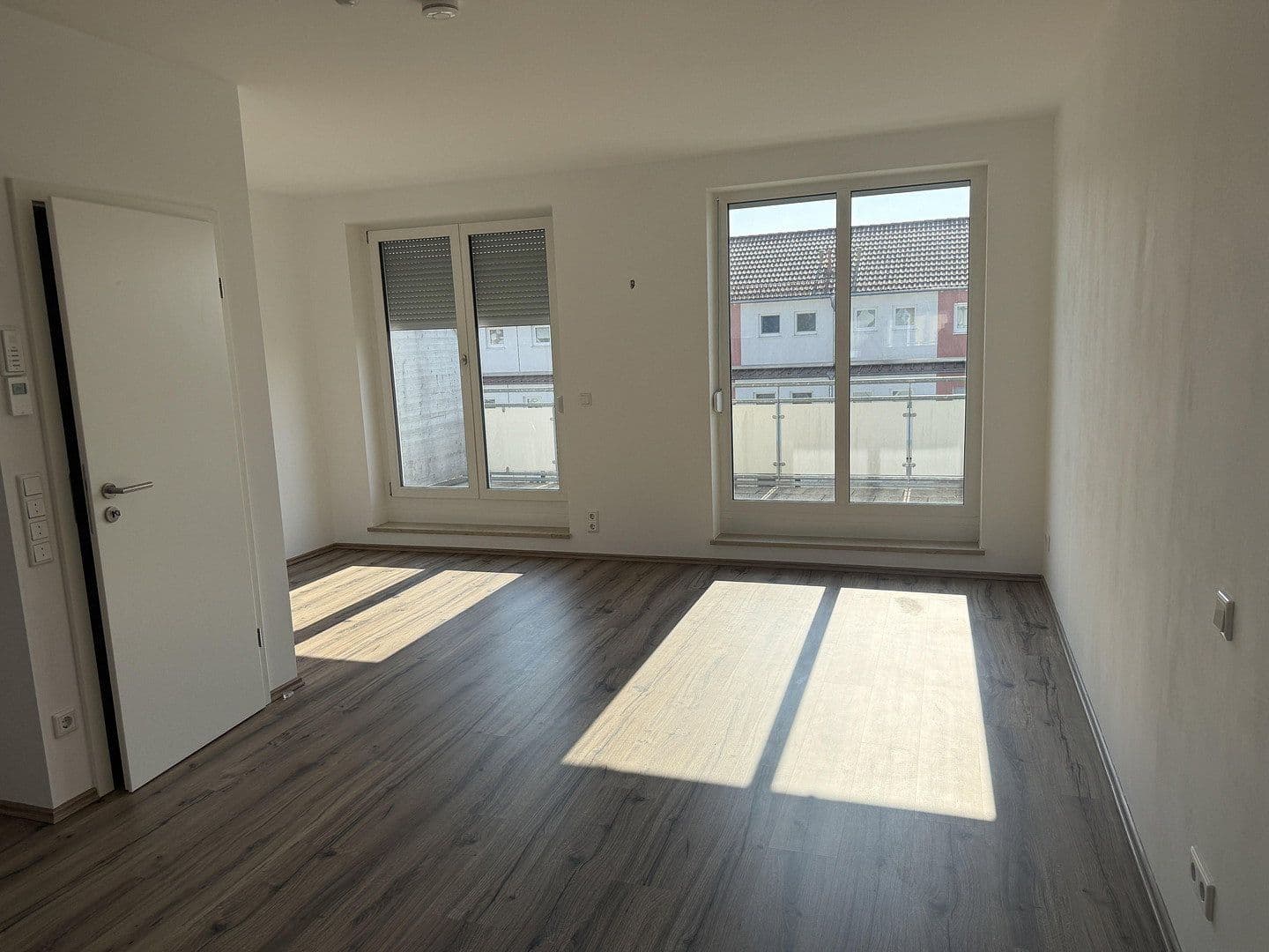 Prodej domu 137 m², pozemek 248 m², Adelsdorf, Bavorsko Prodej domu 137 m², pozemek 248 m², Adelsdorf, Bavorsko