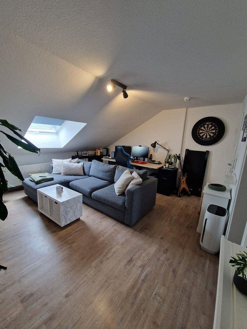 Pronájem bytu 2+1 52 m², Mülheim an der Ruhr, Severní Porýní-Vestfálsko Pronájem bytu 2+1 52 m², Mülheim an der Ruhr, Severní Porýní-Vestfálsko