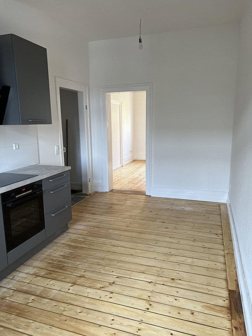 Pronájem bytu 2+1 62 m², Bachstraße 44, Karlsruhe, Bádensko-Württembersko Pronájem bytu 2+1 62 m², Bachstraße 44, Karlsruhe, Bádensko-Württembersko