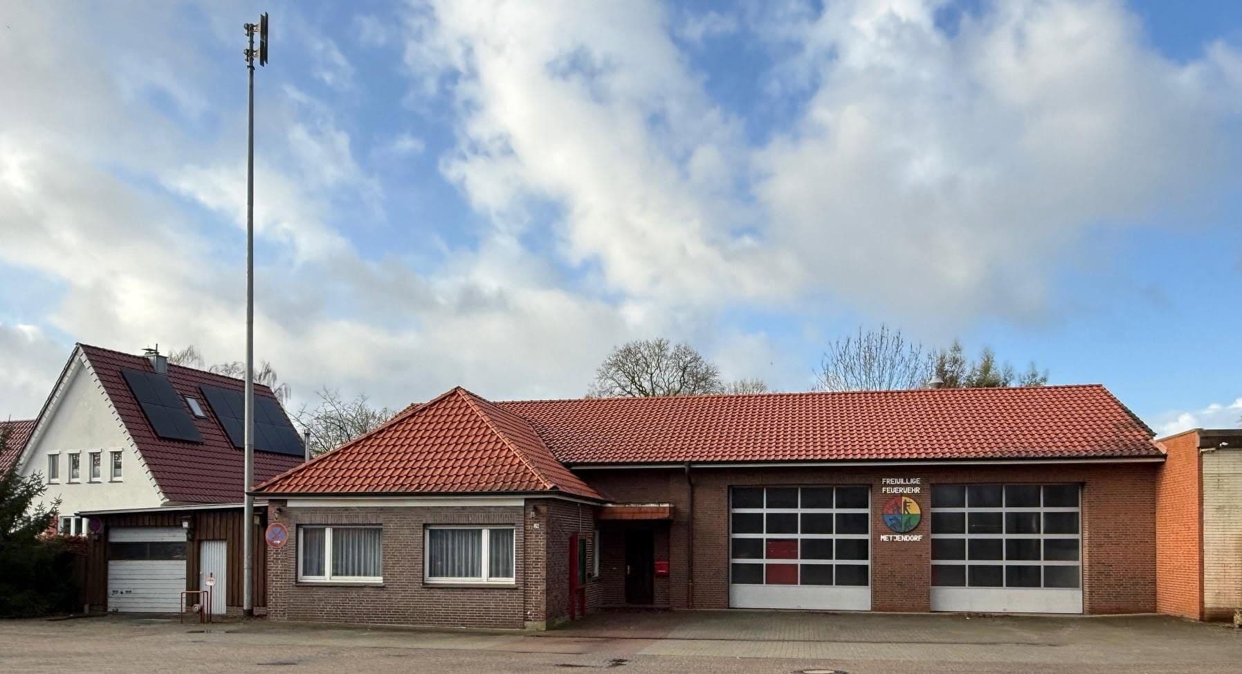 Prodej nebytového prostoru 875 m², Metjendorfer Landstraße 28, Wiefelstede, Dolní Sasko Prodej nebytového prostoru 875 m², Metjendorfer Landstraße 28, Wiefelstede, Dolní Sasko