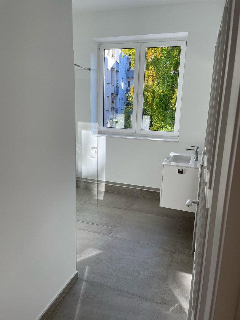 Pronájem bytu 3+1 97 m², Trojanstraße 16, Hannover, Dolní Sasko Pronájem bytu 3+1 97 m², Trojanstraße 16, Hannover, Dolní Sasko