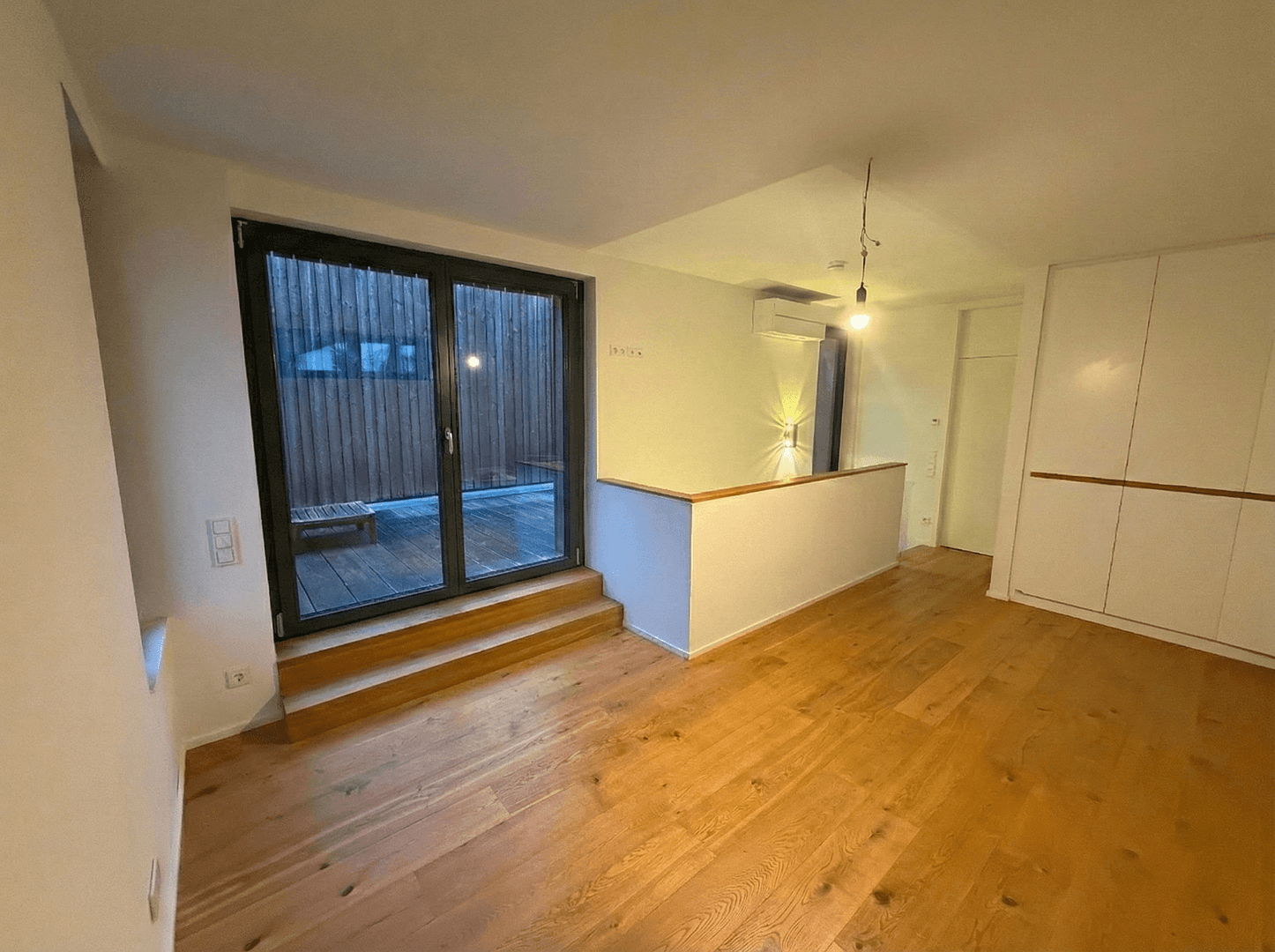 Prodej domu 169 m², pozemek 216 m², Heinrich-Diehl-Str. 16, Landau in der Pfalz, Porýní-Falc Prodej domu 169 m², pozemek 216 m², Heinrich-Diehl-Str. 16, Landau in der Pfalz, Porýní-Falc