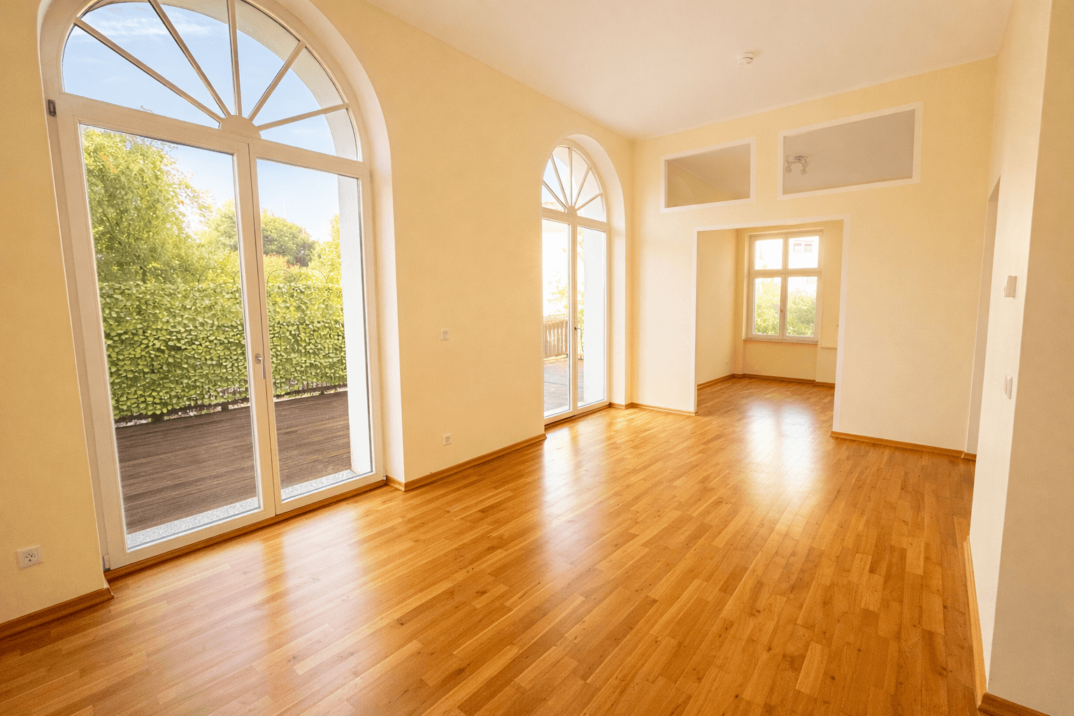 Prodej bytu 6+1 224 m², Berlin, Berlín Prodej bytu 6+1 224 m², Berlin, Berlín